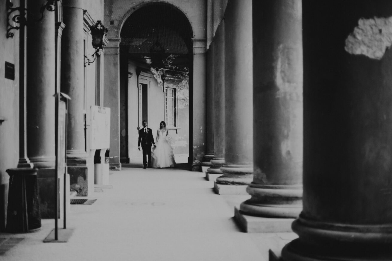 Matrimonio Bologna, foto sposi a Villa Mazzacorati